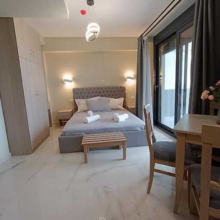 Alta Mare Aparthotel Néa Péramos Bagian luar foto