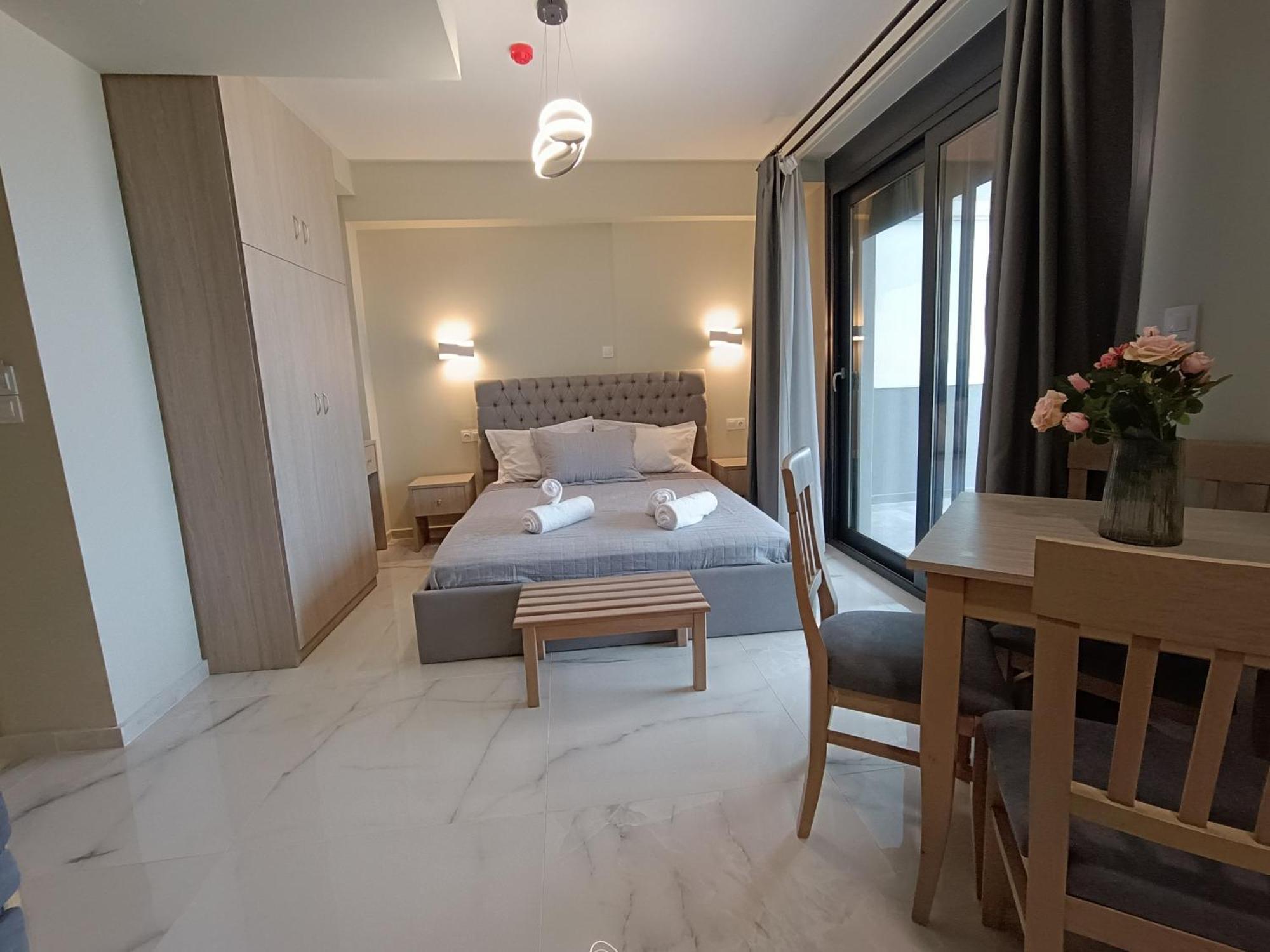 Alta Mare Aparthotel Néa Péramos Bagian luar foto