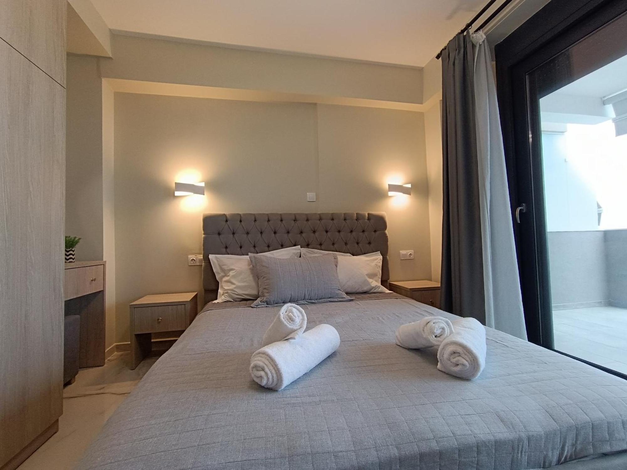 Alta Mare Aparthotel Néa Péramos Bagian luar foto